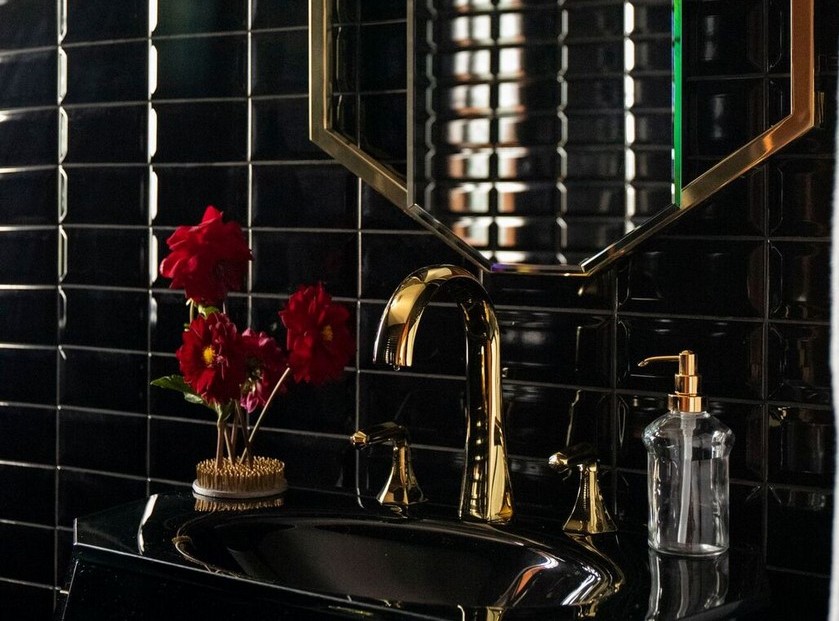 Add a Mid-Century Twist to Your Bathroom – Meet Covet Valley